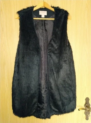 H&M lange Fellweste Faux Fur Weste in Schwarz Größe S neuwertig - Bild 1 von 4