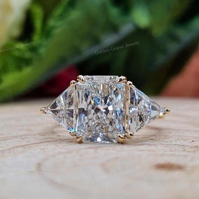 4.60 Ct Radiant-Cut Lab Grown Diamond Three Stone Wedding Ring 14k Yellow Gold - Image 1 of 4