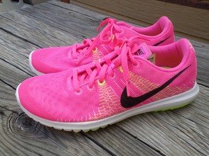 nike flex trainer 8 pink
