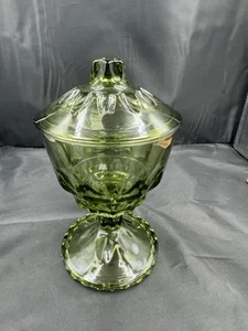 "Plato de caramelo vintage Hazel Atlas aguacate verde pálido con pedestal de 9"" de alto" - Imagen 1 de 9