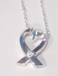 New 925 sterling silver heart shaped ribbon pendant w chain - US shipper  - Picture 1 of 6