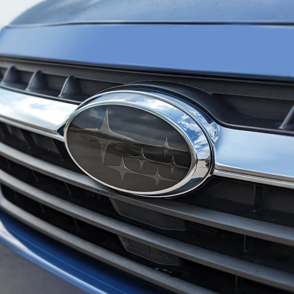 Para Subaru Ascent 2019-2023 emblema delantero y trasero superpuesto calcomanía vinilo humo oscuro Foto 1 de 2