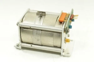 HP 6050A 2.05-3.55GHz SMA YIG Oscillator 5086-7080  - Picture 1 of 6