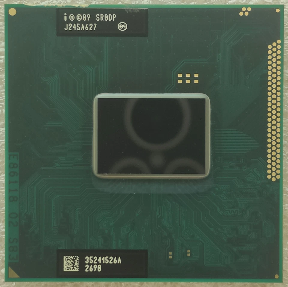 Intel Core i3-2370M CPU 2.4 GHz 3M SR0DP Socket G2 PGA988B Notebook Processor - Image 1 of 2