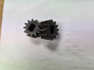 Rasenboy/Toro Mäher 12T Ritzel Antrieb Zahnradsatz 105-4668 - Bild 1 von 1