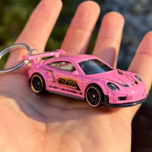 Porsche 911 GT3 RS Pink Keychain Keyring Accessories Mini Sports Car Charm - Bild 1 von 7