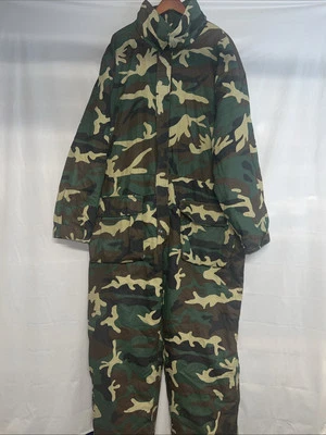 Game Winner camo coveralls insulated Hunting Men full zip XXL - Image 1 of 4