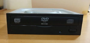 Internal SATA DVD+/-RW DL Lite-On iHAS122 (120) - Imagen 1 de 7