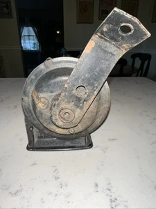 Bocina de coche original Delco Remy #1016H3 12v con montaje vintage - Imagen 1 de 7