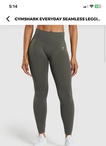Gymshark Everyday Seamless Leggings - XS Body Fit in Dunkelgrün - Bild 1 von 10