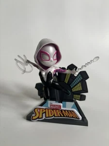 Marvel Spider Gwen Mini Egg Attack Figur - Bild 1 von 6