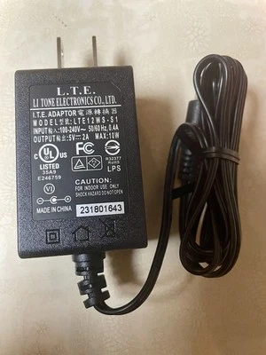 Fuente de alimentación de montaje en pared L.T.E adaptador de CA LTE12WS-S1 5V 2A para MiSTer FPGA Foto 1 de 4