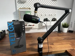 Logitech Yeti GX RGB Gaming USB Microphone & Logitech G Compass Boom Arm Bundle - Picture 1 of 6