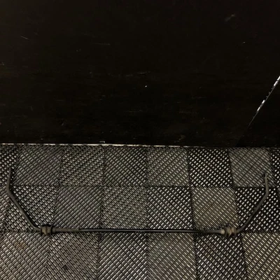 Nissan GTR R35 OEM Rear Sway Bar #061725 Foto 1 de 4