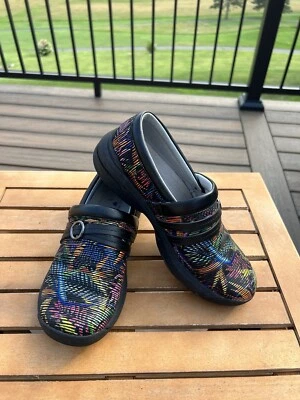 Nurse Mates Shoes Women's Ceri Nursing Clogs Slip On Size US 7M Colorful - Image 1 of 4