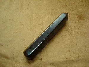 Armonizador curativo de piedras preciosas minerales de shungita EMF Reiki Energy varita de seis lados - Imagen 1 de 9