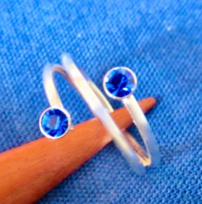 NEW TOE RING STERLING SILVER 925 ADJUSTABLE BAND BLUE STONE PINKY GIRL WOMENS - image 1 of 4