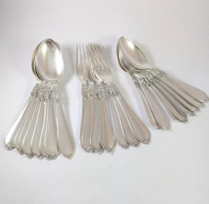Vintage Danish ornate Hertha Leaf & Berry Cohr Silver Plate 6 person cutlery set - Picture 1 of 6