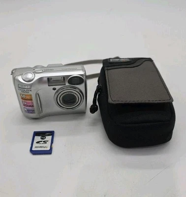 Nikon Coolpix 4600 4mp Digital Camera & Kodak CX4200 Working ⭐️See Description - Image 1 of 4