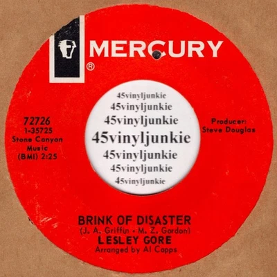 Lesley Gore 45 rpm "Brink Of Disaster" on Mercury Records Foto 1 de 2