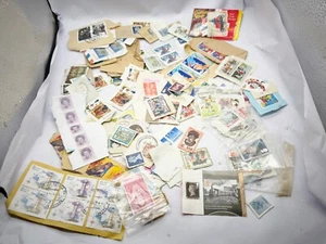 VINTAGE JOB LOT COLLECTION BUNDLE OF STAMPS BRITAIN ENGLISH UK AND ABROAD - Picture 1 of 12