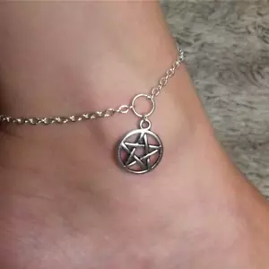 Cavigliera con Pentacolo Argento stella wicca portafortuna Catena da Uomo Donna - Foto 1 di 6
