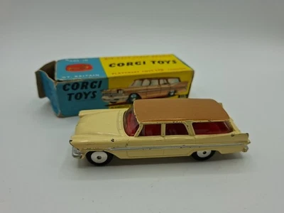 Corgi 219 Plymouth Sports Suburban - Very Good Vintage Original 1960s - Image 1 of 4