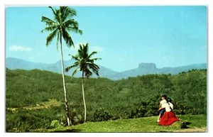 Bible Rock Kadugannawa Roadmark on Road to Kandy Ceylon Postcard - Picture 1 of 2