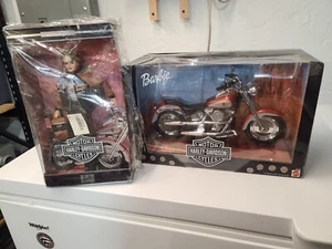 Harley Davidson 1999 Barbie Fat Boy de colección motocicleta y motociclista Barbie nueva en caja - Imagen 1 de 7