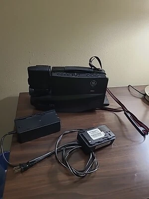 GE CG732 Camcorder Video Camera  Battery Charger Included Needs Working Batt. - Image 1 of 4
