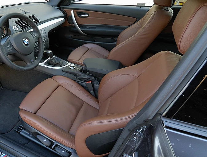 Kit Rigenera Colore Pelle Tonico BMW  320D  Marrone Terra interni Serie E90 2005 - Image 1 of 1