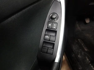 CX-5      2015 Door Electrical Switch (Master) 201680 - Picture 1 of 12