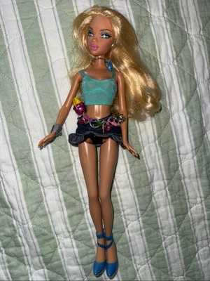 Barbie My Scene Totally Charmed Kennedy Doll Rare - Image 1 of 3