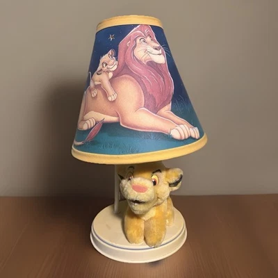 Lámpara de mesa vintage El Rey León con felpa Simba Disney años 90 probada y funciona Foto 1 de 4