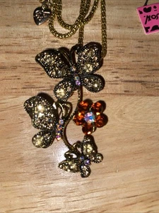 Betsey Johnson Beautiful Crystal Butterfly/flower Necklace/brooch🦋🌹 - Picture 1 of 5
