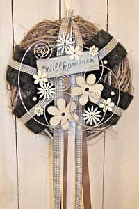 Türkranz, Wandkranz, 25 cm, Willkommen, Blume, Sommer, grau-weiß - Bild 1 von 1