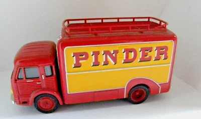 PINDER  1/50 SIMCA cargo fourgon  frigo - Photo 1/2