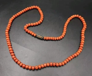 Antigua cadena de coral con cierre de oro antiguo collar de coral broche de oro 35,5 g - Imagen 1 de 9