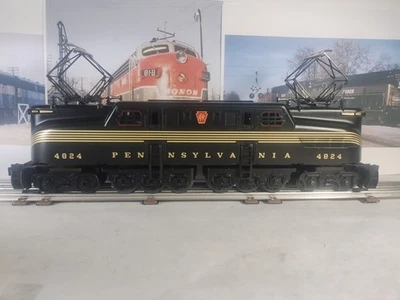 MTH RailKing 30-2506 Pennsylvania GG1  Dark Green 5 StripeElectric Engine #4824. - Image 1 of 4
