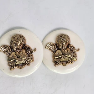 Vintage Chunky CLIP-ON White Disc Gold Tone Cherub Cupid Eros Angel Earrings - Picture 1 of 5