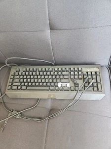 Razer Black Widow Chroma V2 Wired Gaming Keyboard - Picture 1 of 3