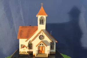 Community Church - Built & Ready w/LED Lighting - HO Scale - BR5041 - Picture 1 of 6