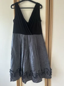 Collection Dressbarn Black & Silver Party Dress, Size 16 - Picture 1 of 6