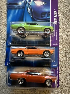 Juego de 3 Hot Wheels 68 Nova Redline Cougar Road Runner exclusivo de Kmart 2006-7 - Imagen 1 de 8