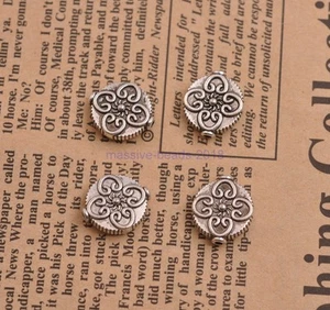20PCS Tibetano Argento Goccia Fiori Charm Distanziatore Perline Gioielli W3088 - Foto 1 di 3