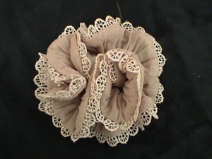 FALLOW-COLORED SPARKLY CUTE LACED SCRUNCHIE - UNIQUE! NEW! COMBINE SHIPPING! - Picture 1 of 1