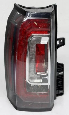 Lámpara trasera LED del lado izquierdo del conductor OEM para GMC Yukon, XL 84536242 Foto 1 de 4
