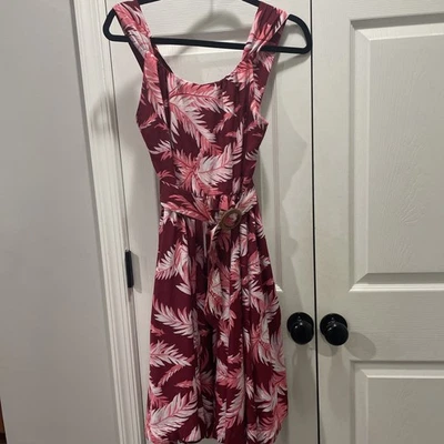 Trashy Diva Sleeveless Tropical Print Dress with Belt Detail Size 2 - Изображение 1 из 4