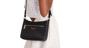 Tracolla Kate Spade New York Hudson media in pelle con ciottoli nero oro - Foto 1 di 6