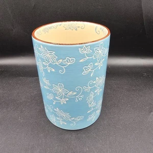 Temp-tations FLORAL LACE Presentable Ovenware by Tara LIGHT BLUE Utensil Holder - Picture 1 of 8